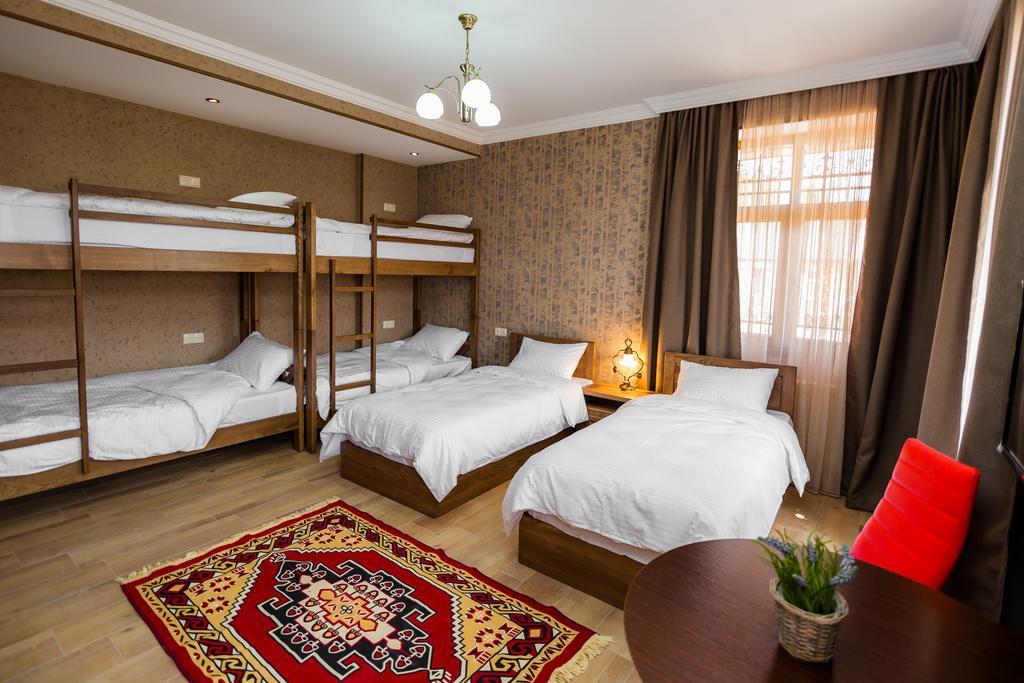 Metekhi'S Galavani Hotel Tbilisi Cameră foto