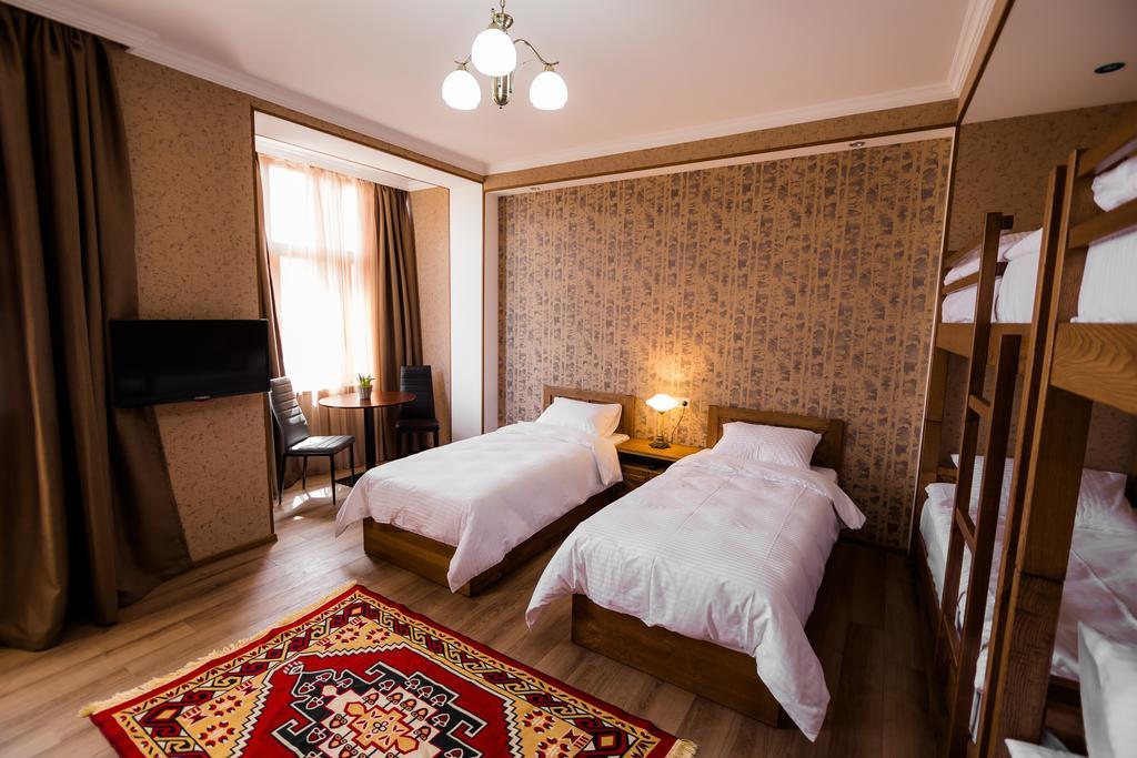 Metekhi'S Galavani Hotel Tbilisi Cameră foto